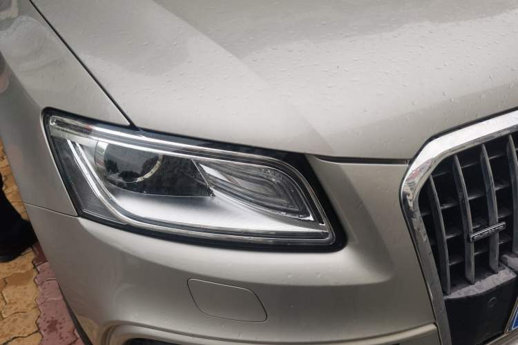 Used Audi Q5 2017 Plus 40 TFSI Ambition Model Right Front Headlight