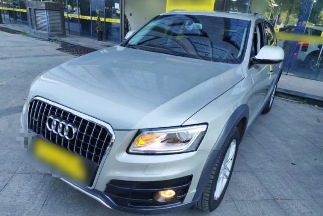 Used Audi Q5 2017 Plus 40 TFSI Technology Model