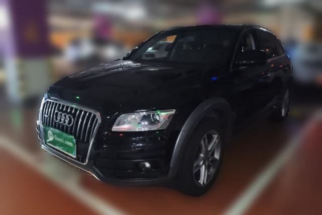 Used Audi Q5 2018 Collector's Edition 40 TFSI Technology Model