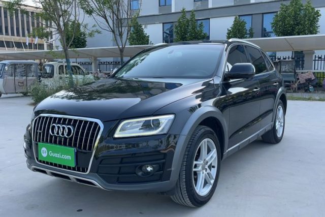 Used Audi Q5 2018 Collector's Edition 40 TFSI Technology Model