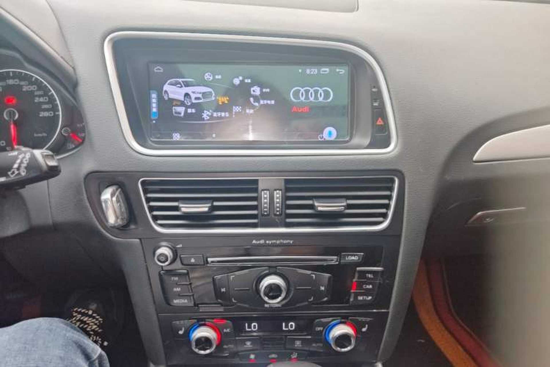 Used Audi Q5 2018 Collector's Edition 40 TFSI Technology Model Audio And AC Panel