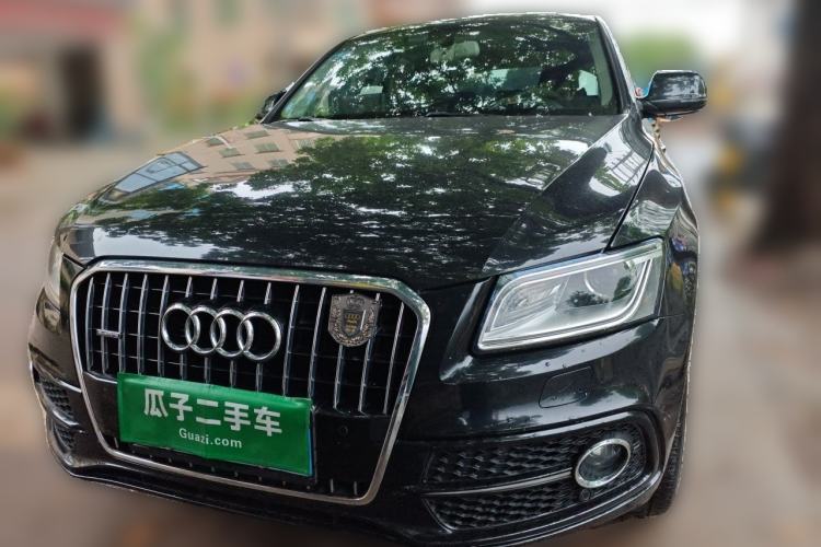 Used Audi Q5 2018 Collector's Edition 40 TFSI Technology Model Front