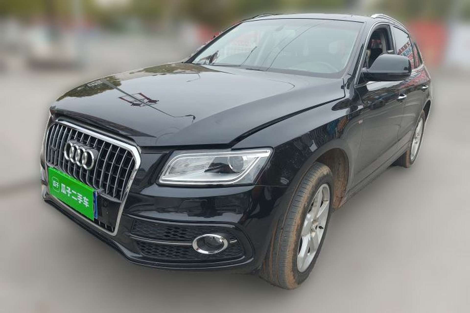 Used Audi Q5 2018 Collector's Edition 40 TFSI Ambition Model Front Left 45 Deg