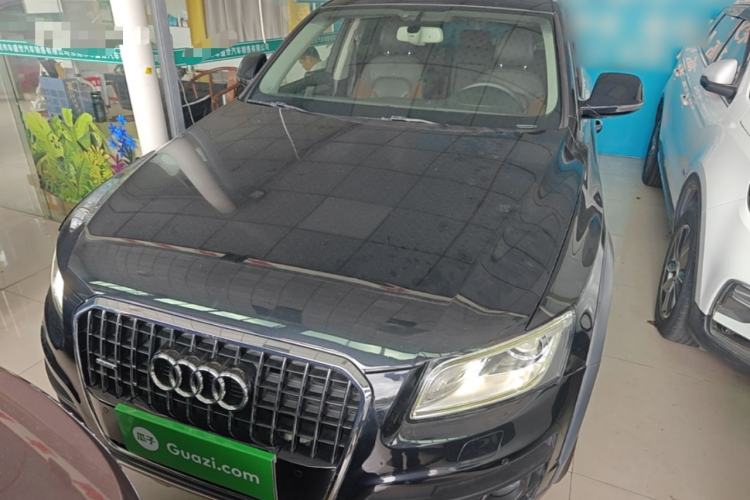 Used Audi Q5 2018 Collector's Edition 40 TFSI Technology Model Front