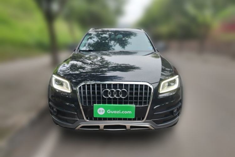 Used Audi Q5 2018 Collector's Edition 40 TFSI Technology Model Front