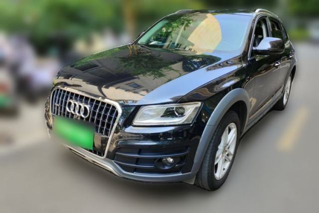 Used Audi Q5 2018 Collector's Edition 40 TFSI Technology Model
