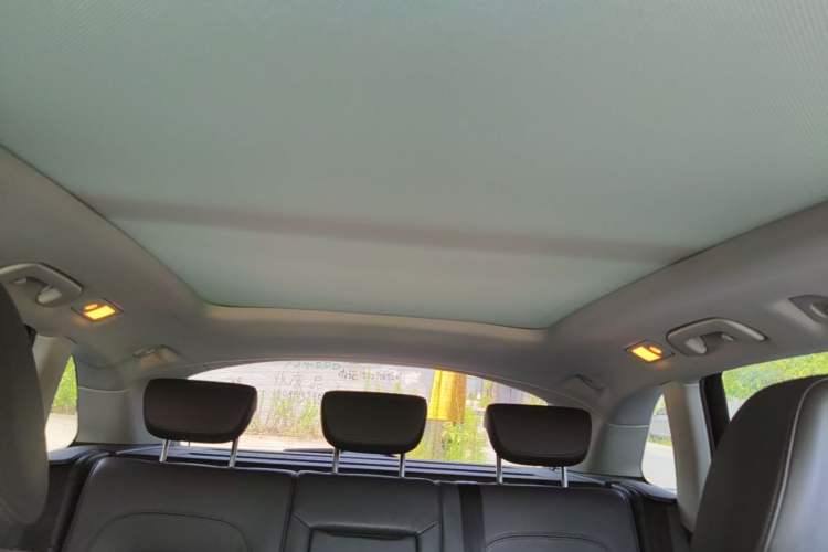 Used Audi Q5 2018 Collector's Edition 40 TFSI Technology Model Headliner