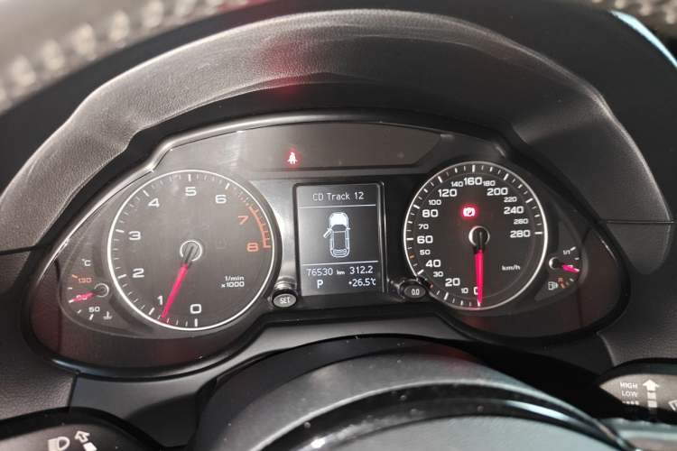 Used Audi Q5 2018 Collector's Edition 40 TFSI Ambition Model Instrument Cluster