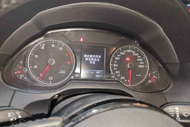 Used Audi Q5 2018 Collector's Edition 40 TFSI Technology Model Instrument Cluster