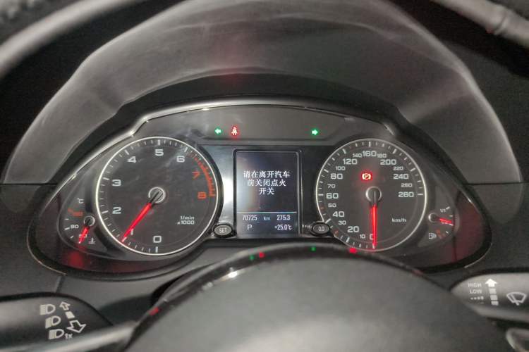 Used Audi Q5 2018 Collector's Edition 40 TFSI Technology Model Instrument Cluster