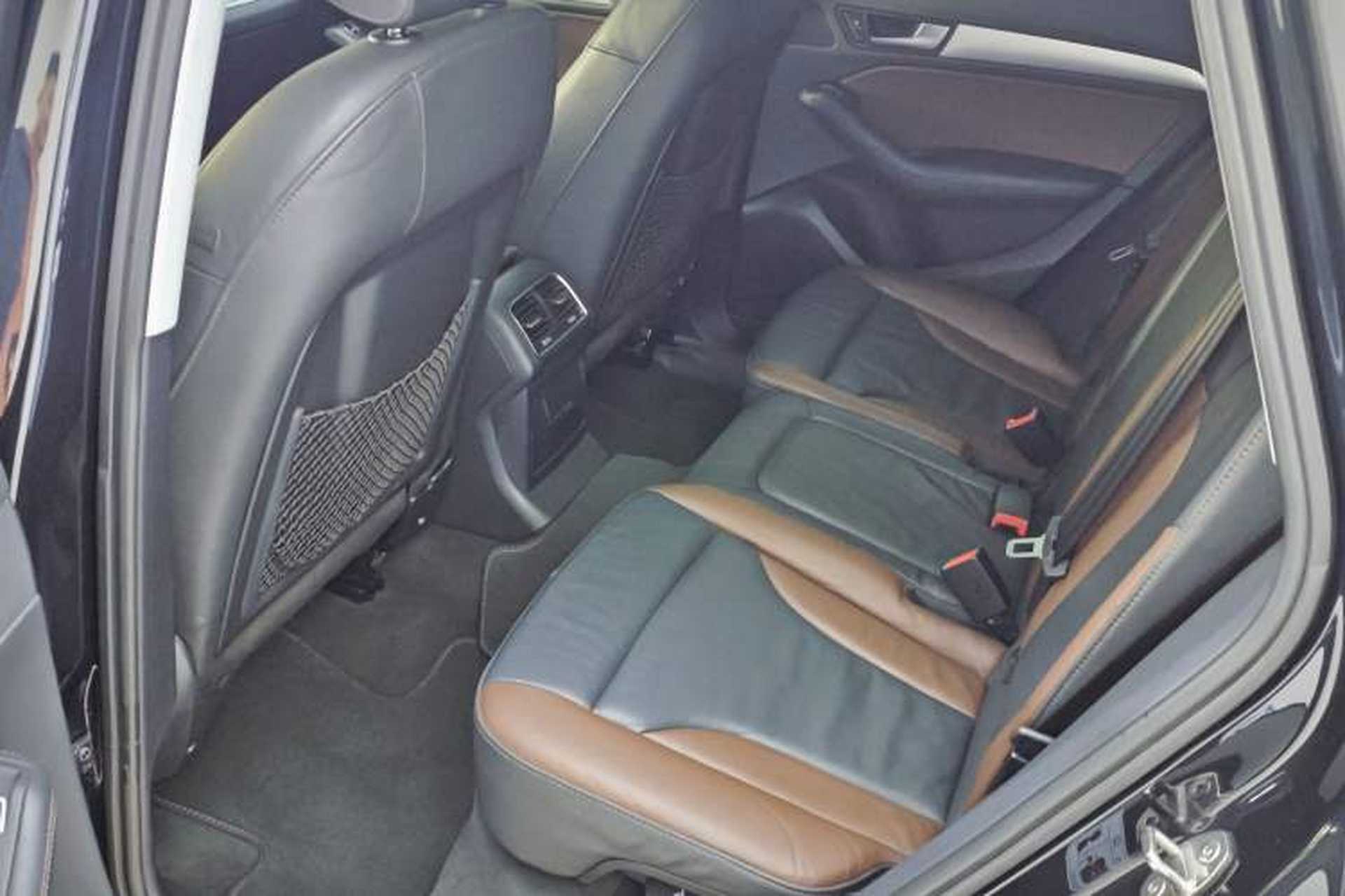 Used Audi Q5 2018 Collector's Edition 40 TFSI Technology Model Interior 6