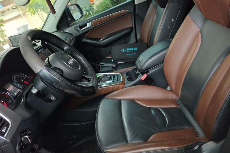 Used Audi Q5 2018 Collector's Edition 40 TFSI Technology Model Left Front Seat