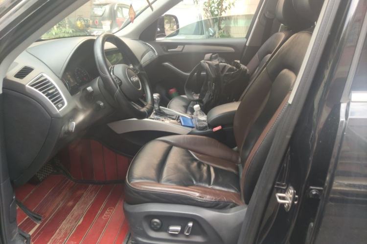 Used Audi Q5 2018 Collector's Edition 40 TFSI Technology Model Left Front Seat