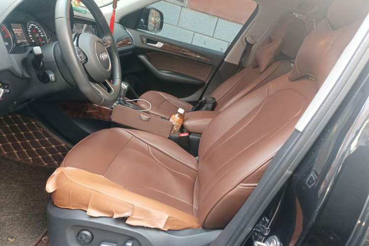 Used Audi Q5 2018 Collector's Edition 40 TFSI Technology Model Left Front Seat