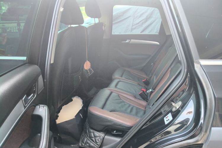 Used Audi Q5 2018 Collector's Edition 40 TFSI Technology Model Left Rear Seat