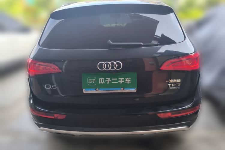 Used Audi Q5 2018 Collector's Edition 40 TFSI Technology Model Rear