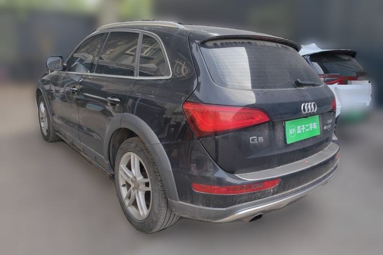 Used Audi Q5 2018 Collector's Edition 40 TFSI Technology Model Rear Left 45 Deg