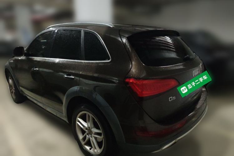 Used Audi Q5 2018 Collector's Edition 40 TFSI Technology Model Rear Left 45 Deg