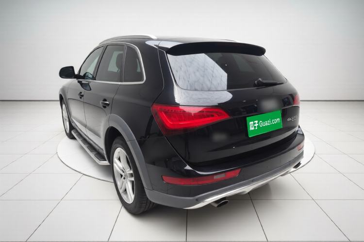 Used Audi Q5 2018 Collector's Edition 40 TFSI Technology Model Rear Left 45 Deg