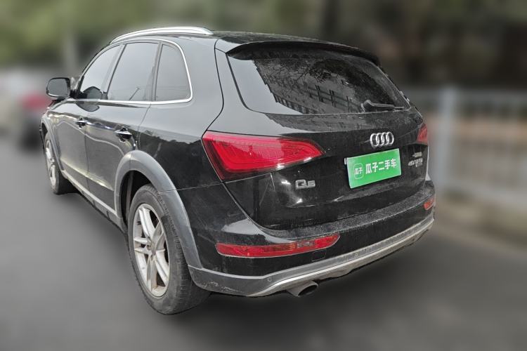 Used Audi Q5 2018 Collector's Edition 40 TFSI Technology Model Rear Left 45 Deg