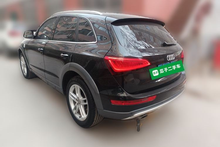 Used Audi Q5 2018 Collector's Edition 40 TFSI Technology Model Rear Left 45 Deg