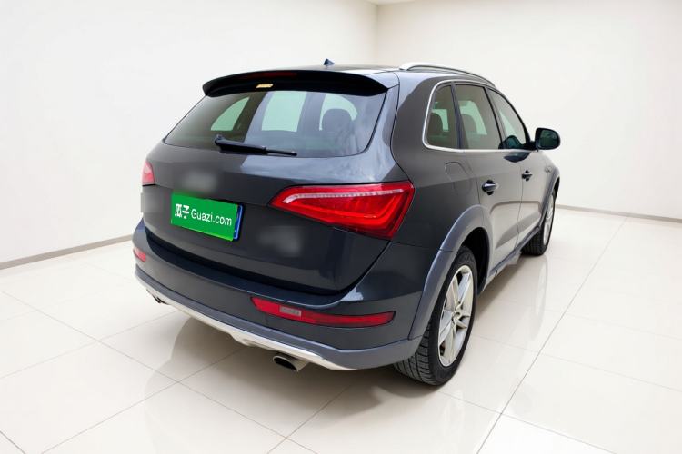 Used Audi Q5 2018 Collector's Edition 40 TFSI Technology Model Rear Right 45 Deg