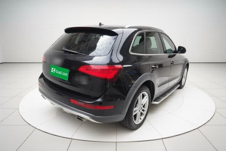 Used Audi Q5 2018 Collector's Edition 40 TFSI Technology Model Rear Right 45 Deg