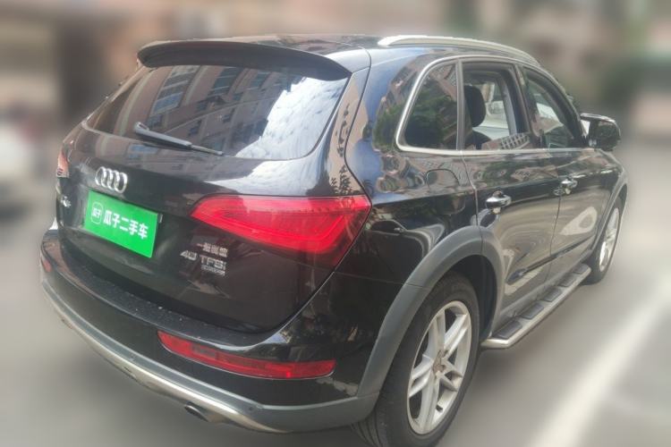 Used Audi Q5 2018 Collector's Edition 40 TFSI Technology Model Rear Right 45 Deg