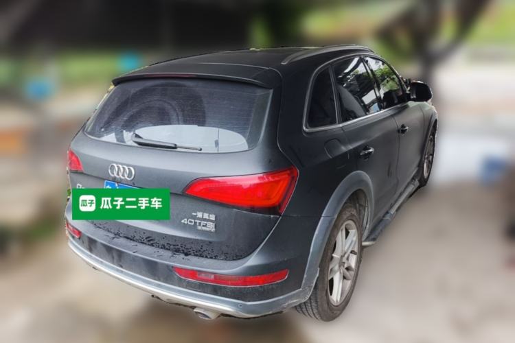Used Audi Q5 2018 Collector's Edition 40 TFSI Ambition Model Rear Right 45 Deg