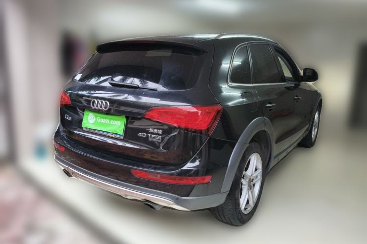 Used Audi Q5 2018 Collector's Edition 40 TFSI Technology Model Rear Right 45 Deg