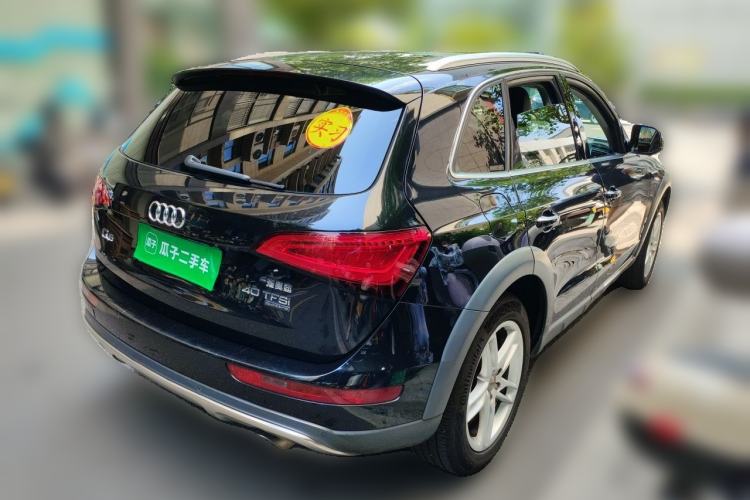 Used Audi Q5 2018 Collector's Edition 40 TFSI Technology Model Rear Right 45 Deg