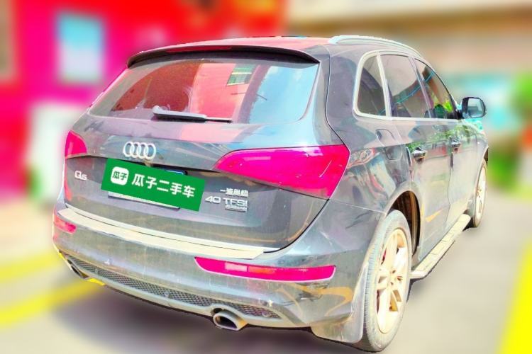 Used Audi Q5 2018 Collector's Edition 40 TFSI Technology Model Rear Right 45 Deg