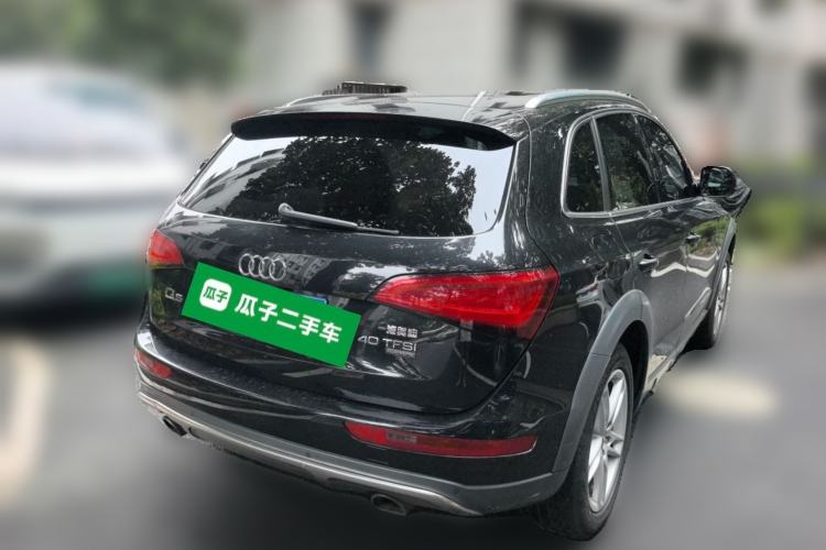 Used Audi Q5 2018 Collector's Edition 40 TFSI Technology Model Rear Right 45 Deg