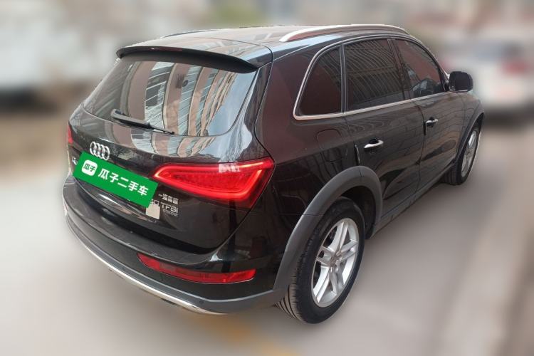 Used Audi Q5 2018 Collector's Edition 40 TFSI Technology Model Rear Right 45 Deg