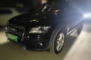Used Audi Q5 2018 Collector's Edition 40 TFSI Technology Model