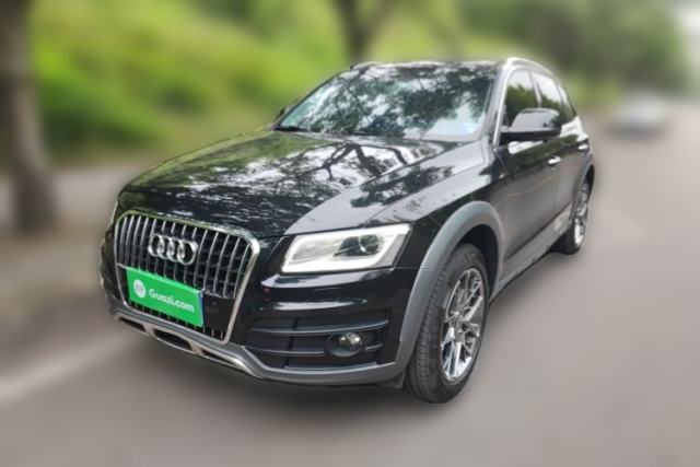 Used Audi Q5 2018 Collector's Edition 40 TFSI Technology Model