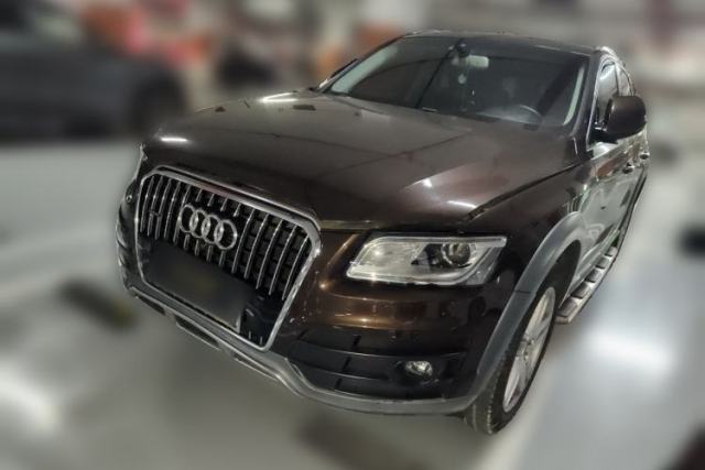 Used Audi Q5 2018 Collector's Edition 40 TFSI Technology Model