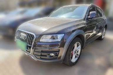 Used Audi Q5 2018 Collector's Edition 40 TFSI Technology Model