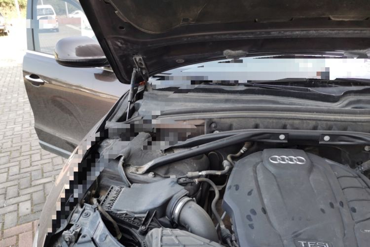 Used Audi Q5 2018 Collector's Edition 40 TFSI Technology Model Engine Bay Right