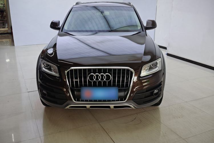 Used Audi Q5 2018 Collector's Edition 40 TFSI Technology Model Exterior 1