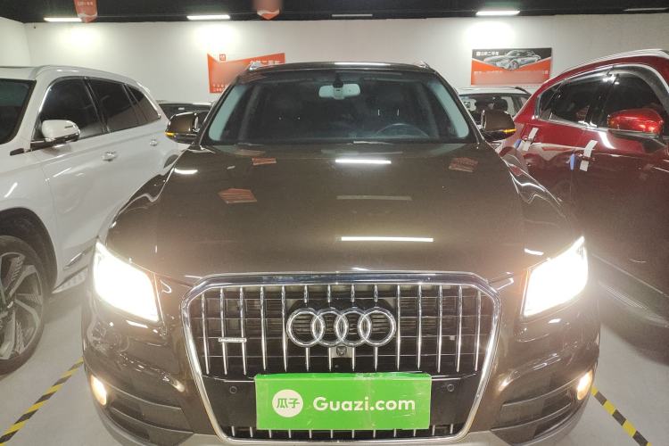 Used Audi Q5 2018 Collector's Edition 40 TFSI Technology Model Exterior 1