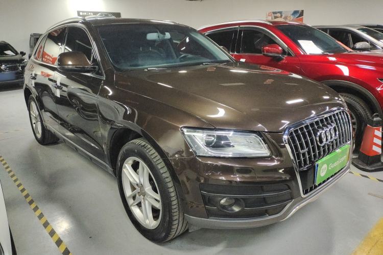 Used Audi Q5 2018 Collector's Edition 40 TFSI Technology Model Exterior 2