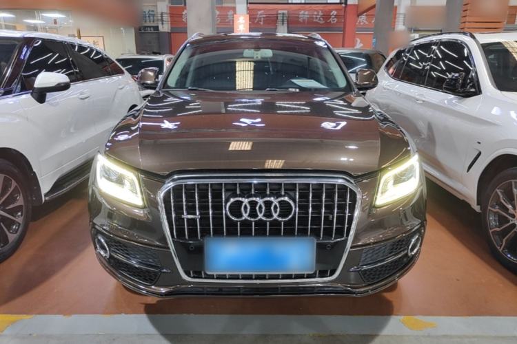 Used Audi Q5 2018 Collector's Edition 40 TFSI Technology Model Front