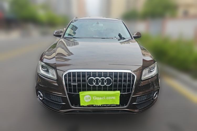 Used Audi Q5 2018 Collector's Edition 40 TFSI Ambition Model Front