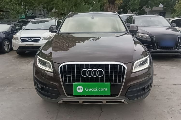 Used Audi Q5 2018 Collector's Edition 40 TFSI Technology Model Front