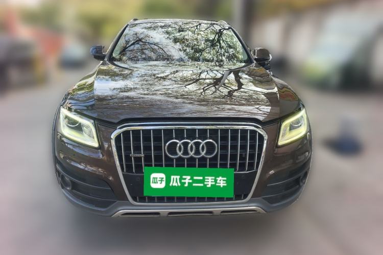 Used Audi Q5 2018 Collector's Edition 40 TFSI Technology Model Front