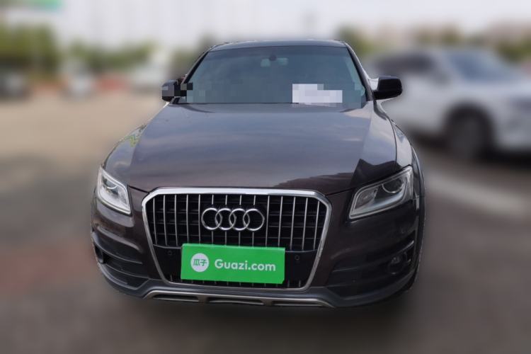 Used Audi Q5 2018 Collector's Edition 40 TFSI Technology Model Front