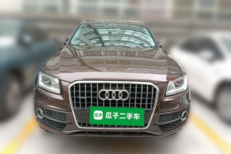 Used Audi Q5 2018 Collector's Edition 40 TFSI Ambition Model Front