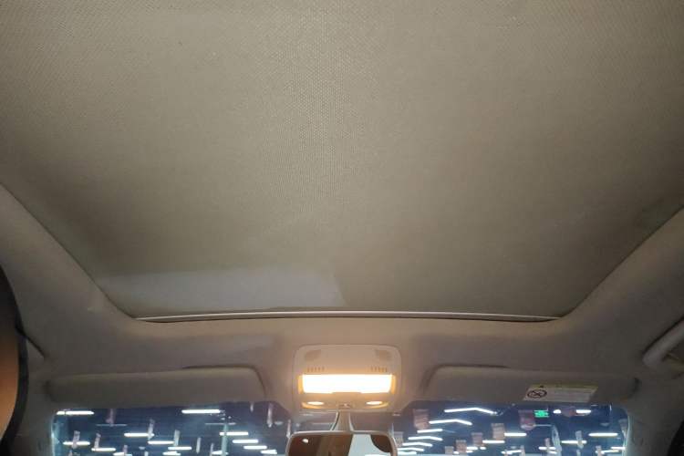 Used Audi Q5 2018 Collector's Edition 40 TFSI Technology Model Headliner