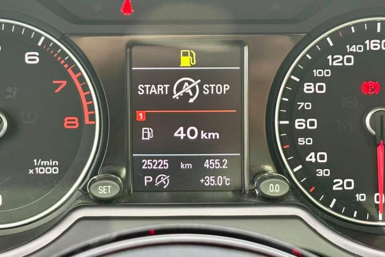 Used Audi Q5 2018 Collector's Edition 40 TFSI Technology Model Interior 1
